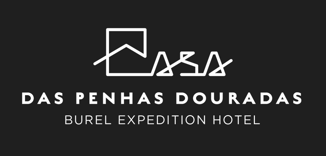 Casa Das Penhas Douradas Logo